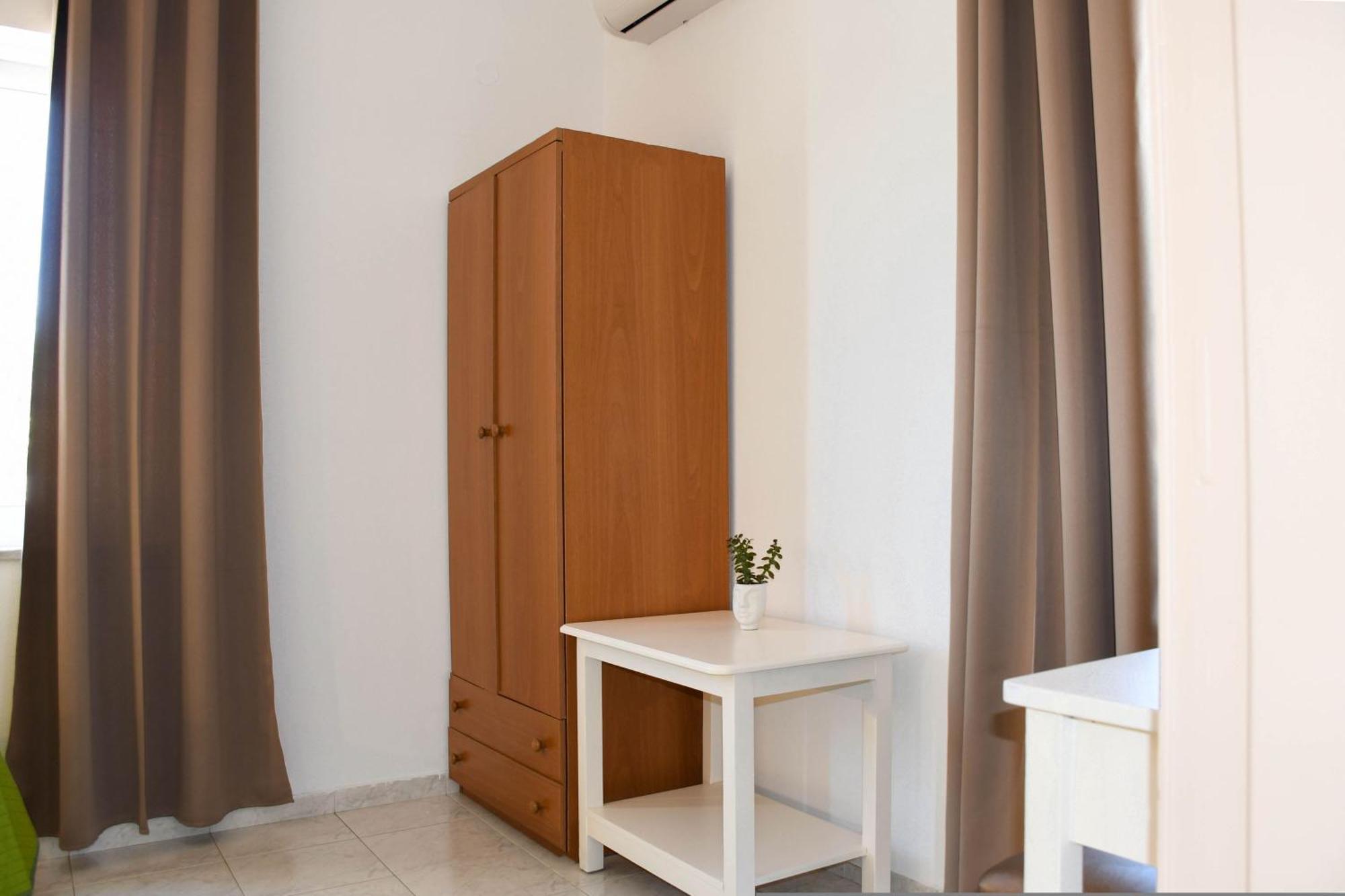 Litinas Apartments With Pool Agia Marina Exterior foto